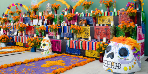 Día de los Muertos: Celebrando las Misiones (Celebrating the Missions)